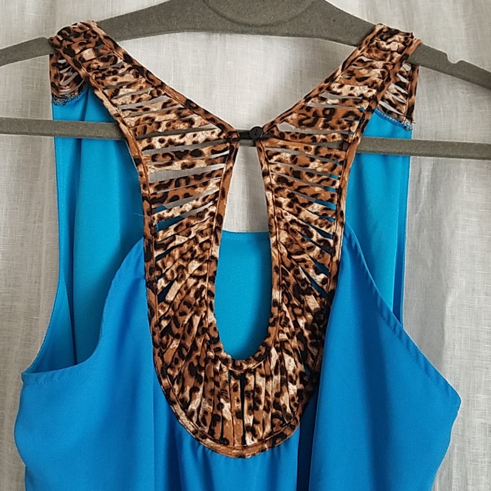 Dress - Picture 4 of 5